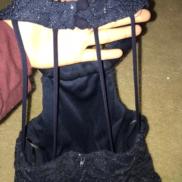 A navy blue dress with sparkles - Picture 6 of 6